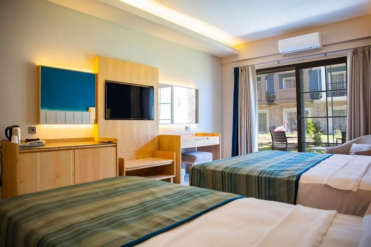 Ephesia Hotel Kusadasi 4*,